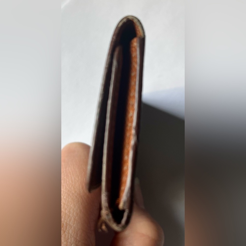Louis VUITTON MONOGRAM KEY CASE/HOLDER - Picture 8 of 8
